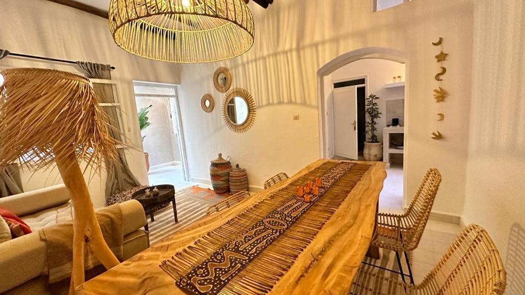Apartament En Plein Coeur De La Medina As-Suwajra Zewnętrze zdjęcie